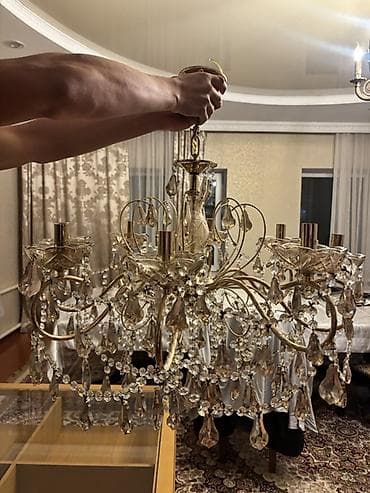 бронзовые люстры: Классическая подвесная люстра с хрустальными подвесками - Материал — 1