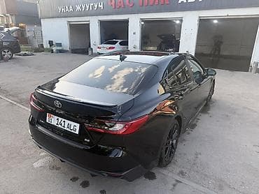 армянский номер: Toyota Camry: 2024 г., 2.5 л, Автомат, Гибрид, Седан — 5
