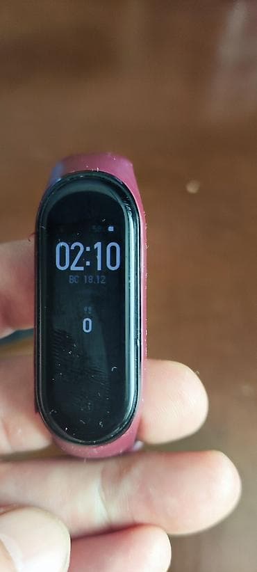 смарт: Фитнес-браслет Xiaomi Mi Band в бордовом силиконовом ремешке — 1