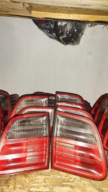 куда сдать старые наручные часы: Комплект стоп-сигналов Mercedes-Benz Б/у, Оригинал, Германия — 6