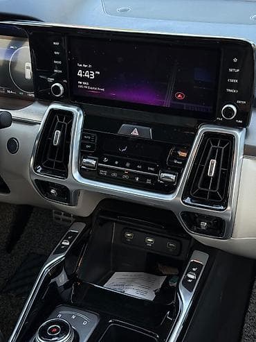 полики соренто: Kia Sorento: 2021 г., 1.6 л, Автомат, Гибрид, Кроссовер — 4