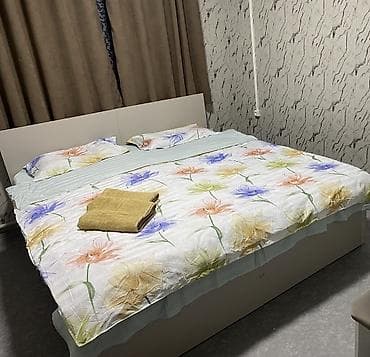 Двуспальная кровать, С матрасом, длина - 200 см