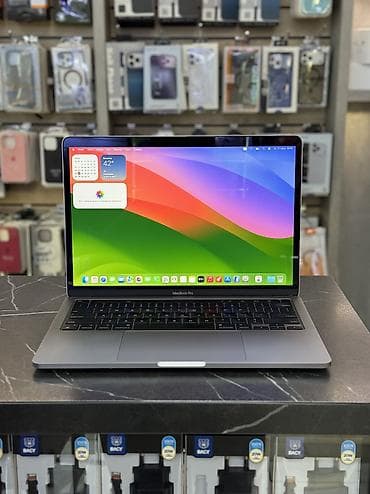 Для программирования, Б/у, Apple M1, ОЗУ, RAM: 16 ГБ, В рассрочку