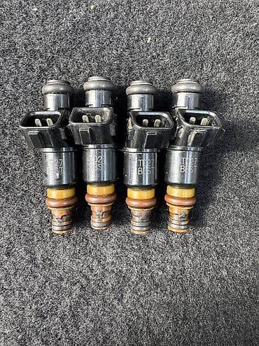 Форсунки: Форсунка Honda 2005 г., Б/у, Оригинал, Япония — 1