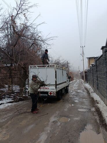 меняю на фуру: Перевозка мебели, C грузчиком — 1