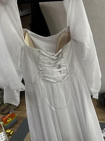 Свадебное платье с фатой Платье: - Длина макси, свободная струящаяся — 2