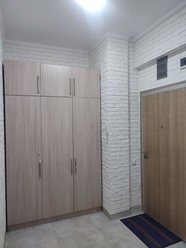 дом в центре бишкека: 1 комната, Постельное белье, Кондиционер, Бытовая техника — 9