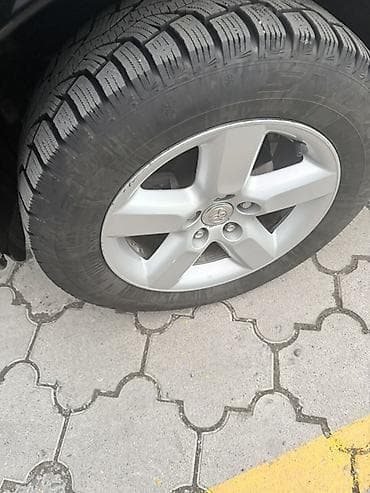 ravon spark: Toyota RAV4: 2004 г., 2 л, Автомат, Бензин, Кроссовер — 3