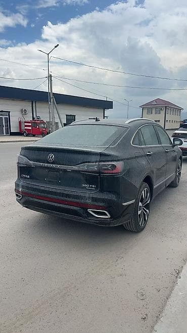 tiguan: Volkswagen Tiguan: 2022 г., Автомат, Бензин, Кроссовер — 4