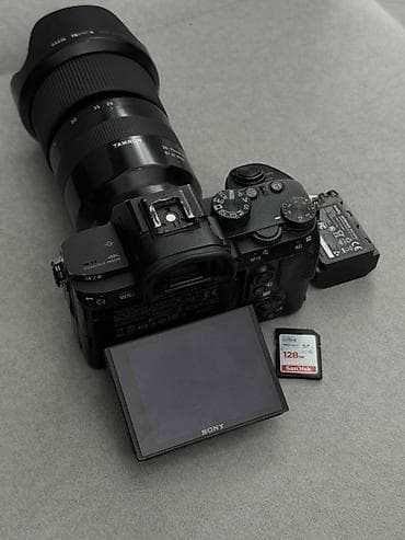 dvd mp3 cd: Продаю фотоаппарат Sony a 73 1 батарейка 1 флешка 128 гб Объектив — 6