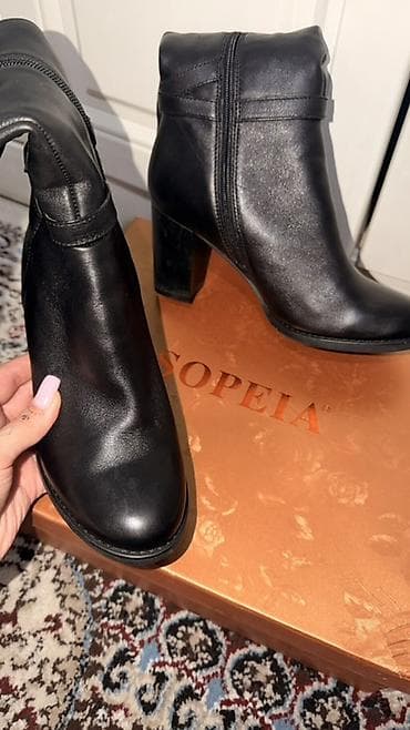 ялывые сапоги: Кожаные женские сапожки SOPEIA (модель A186/1505 JUW-1). - Цвет — 3