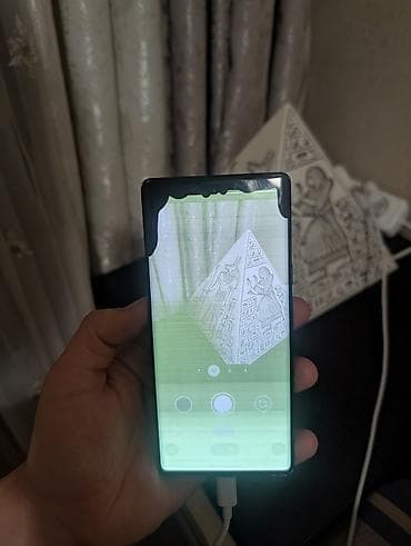 наушни: Google Pixel 6 Pro, Б/у, 256 ГБ, цвет - Черный, 1 SIM, eSIM — 2