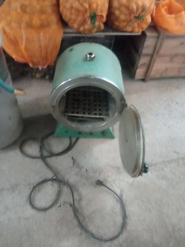 Предлагается настольный стерилизатор для инструментов. Устройство — 3