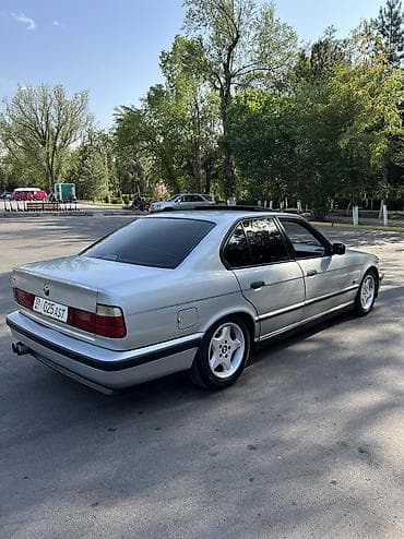 kia k3 2018: BMW 5 series: 1994 г., 2.5 л, Механика, Бензин, Седан — 6