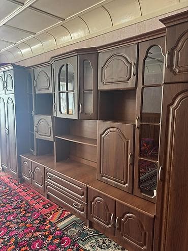 часы настенные электронные: Стенка-шкаф, Тип стенки-шкафа: Модульная, Для зала, Особенности: С отделением под телевизор — 3