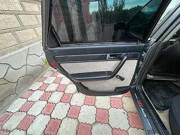 mini coper: Audi S4: 1992 г., 2 л, Механика, Бензин, Седан — 8