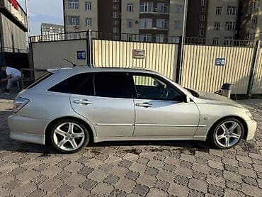 Scion: Toyota Altezza: 2004 г., Универсал — 4