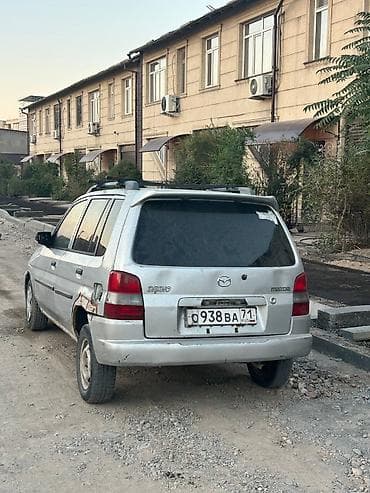 mini v: Mazda Demio: 1998 г., Механика, Хэтчбэк — 1