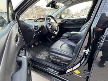 бамперный катафот передний хонда срв 1: Toyota Prius: 2019 г., 1.8 л, Вариатор, Гибрид, Хэтчбэк — 9