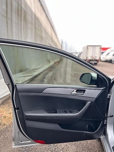 Hyundai Sonata: 2020 г., Автомат, Бензин, Седан — 5