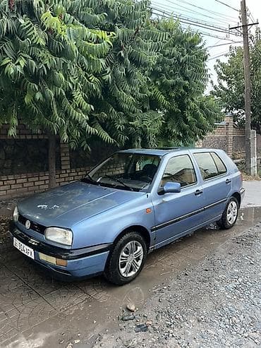 Транспорт: Volkswagen Golf: 1993 г., Механика, Бензин, Хэтчбэк — 2