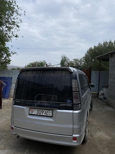 хундай старекс 1: Honda Stepwgn: 2003 г., 2 л, Автомат, Газ, Вэн/Минивэн — 4