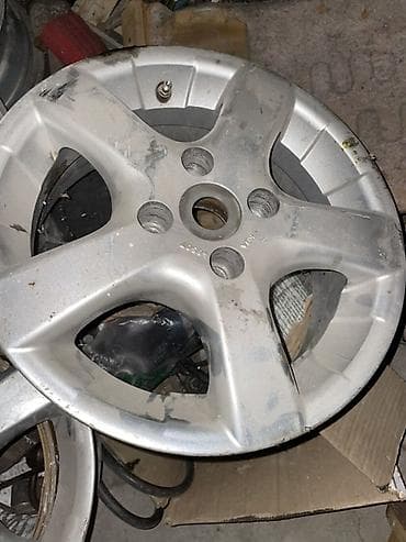 9 5j: Литые Диски R 15 Toyota, Комплект, отверстий - 5, Б/у — 3