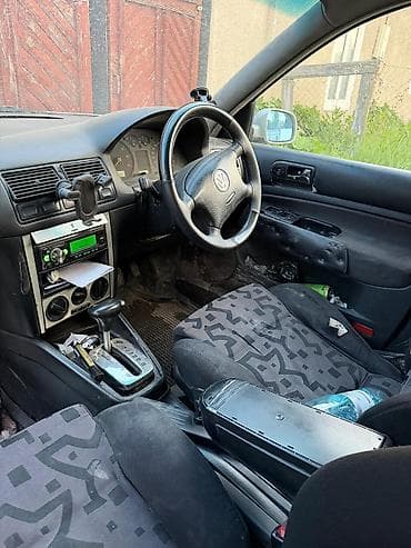 golf plus: Volkswagen Golf: 2000 г., Автомат, Бензин — 6