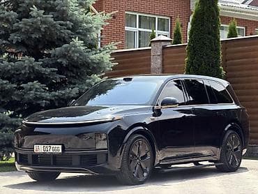bmw ix3: Lixiang L9: 2025 г., 1.5 л, Автомат, Гибрид, Кроссовер — 6