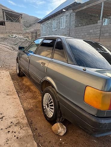 гак айон с: Audi 80: 1988 г., 1.8 л, Бензин, Седан — 2