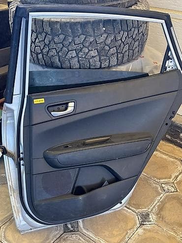 Спойлеры: Дверь Задняя левая Kia — 3