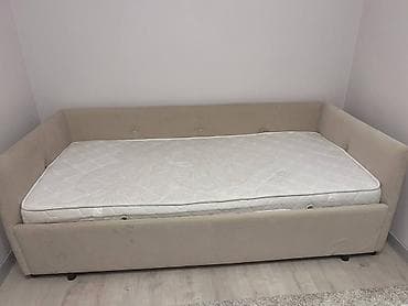 sofa bed: Односпальная кровать, Б/у, С матрасом, длина - 180 см — 1