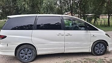 туризмо машина: Toyota Estima: 2001 г., Минивэн — 7