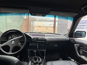 Унаа сатуу: BMW 5 series: 1991 г., 2.5 л, Кол менен иштөөчү, Бензин, Седан — 6