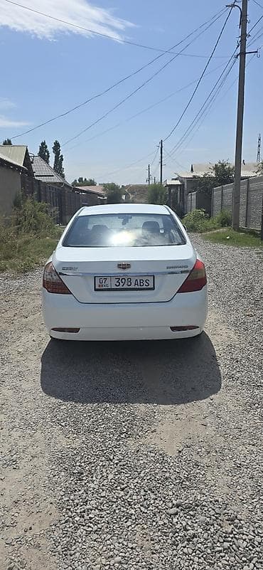 geely cool: Geely Emgrand: 2014 г., 1.5 л, Механика, Бензин, Седан — 4