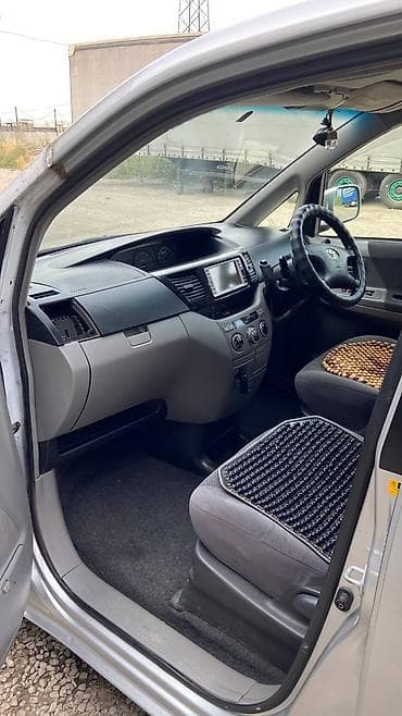динамик камри 30: Toyota Voxy: 2003 г., 2 л, Автомат, Бензин, Минивэн — 7