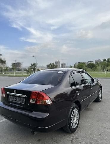 civik: Honda Civic: 2001 г., Автомат, Бензин, Седан — 3
