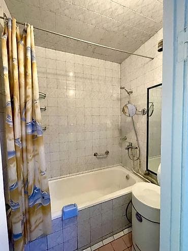 свердловский район: 3 комнаты, 93 м², Восток-5 мкр 106 серия, 1 этаж, Свежий ремонт — 1