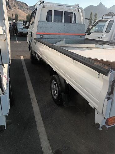 70 сом: Hyundai Porter (Porter II) бортовой малотоннажник, грузоподъёмность — 5