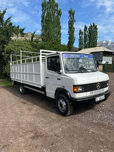 порш 911 турбо с: Грузовик, Mercedes-Benz, Стандарт, 7 т — 2