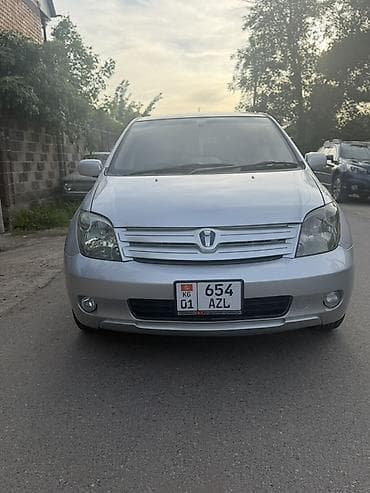 Продажа авто: Toyota Ist: 2003 г., 1.5 л, Автомат, Бензин, Хэтчбэк — 2