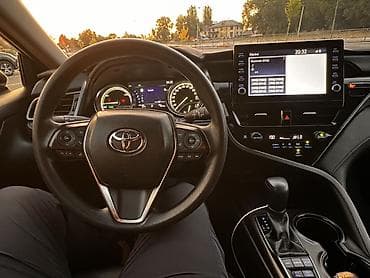 Продажа авто: Toyota Camry: 2022 г., Гибрид, Седан — 9