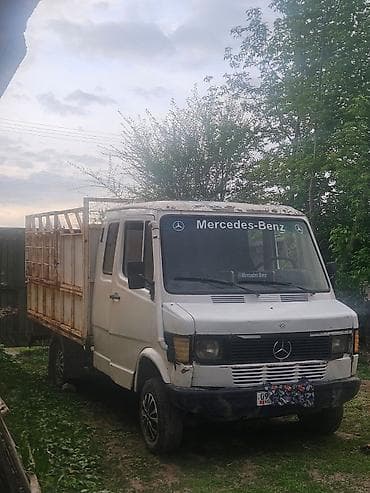 Продажа авто: Мерс т1 дубл кабина грузопассажир2.9 муссо башка басылган,коробка — 1