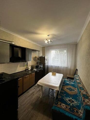 Ковролин: 2 бөлмө, Чогуу жашоосу жок, Толугу менен эмереги бар, Жарым -жартылай эмереги бар — 1