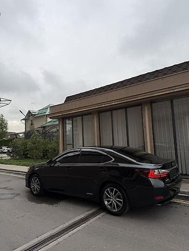 гибрид срочно: Lexus ES: 2017 г., 2.5 л, Вариатор, Гибрид, Седан — 3