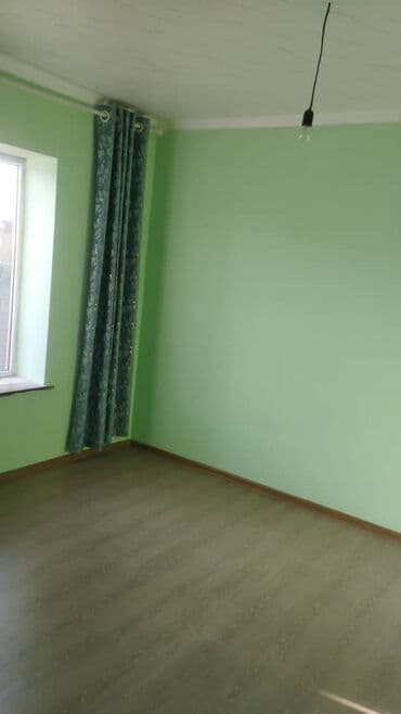 я ищу дом бишкеке: 50 м², 3 комнаты, Утепленный, Забор, огорожен — 3