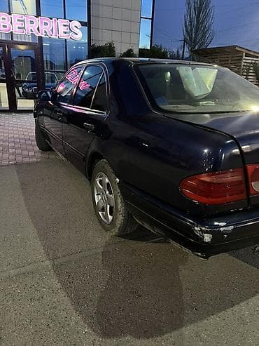 степ эреф 1: Mercedes-Benz E-Class: 1995 г., 2.3 л, Автомат, Бензин, Седан — 2