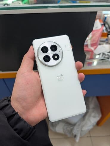 ipod touch 4 купить: OnePlus 13, Б/у, 256 ГБ, цвет - Белый, 2 SIM — 2