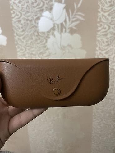 Аксессуарлар: Футляр для очков Ray-Ban Meta - Оригинальный кожаный чехол фирменного — 2