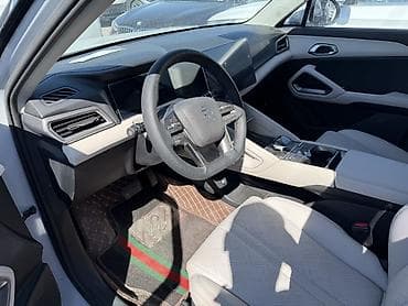 BYD: BYD Yuan Up: 2024 г., 0.1 л, Робот, Электромобиль, Кроссовер — 7